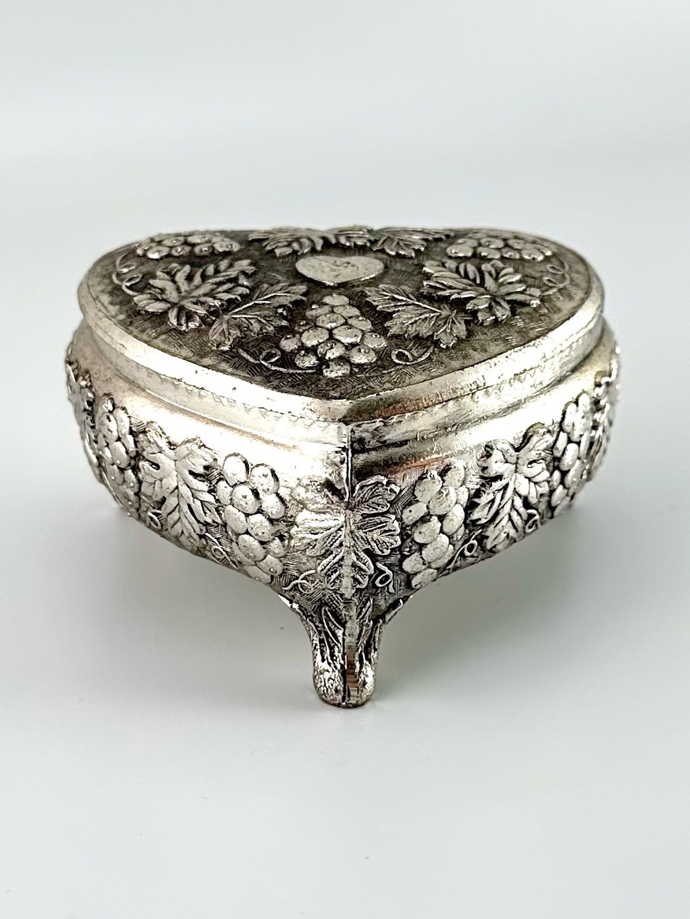Vintage Japan Silver Ornate Heart Footed Jewelry Trinket Box Grapes